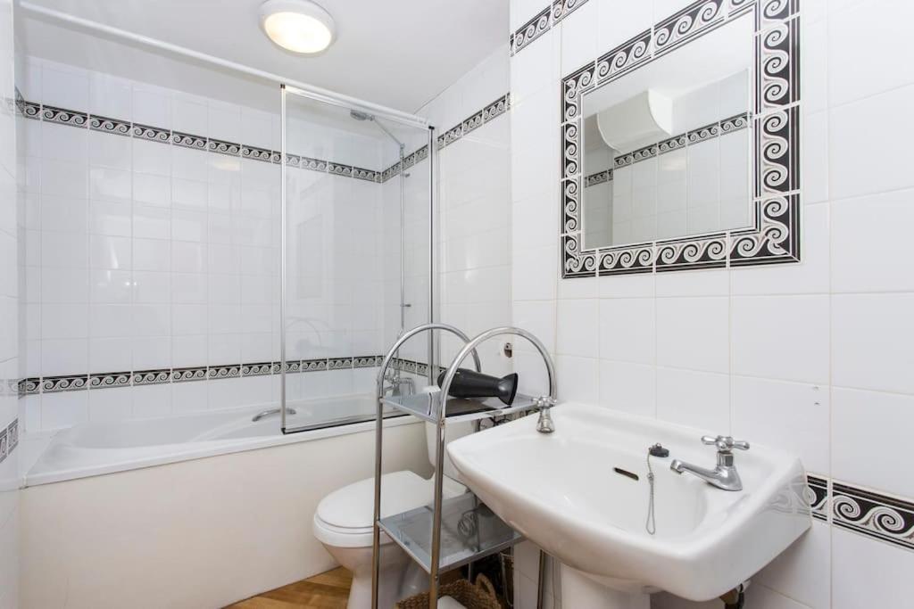 Baker Street With Terrace Appartement